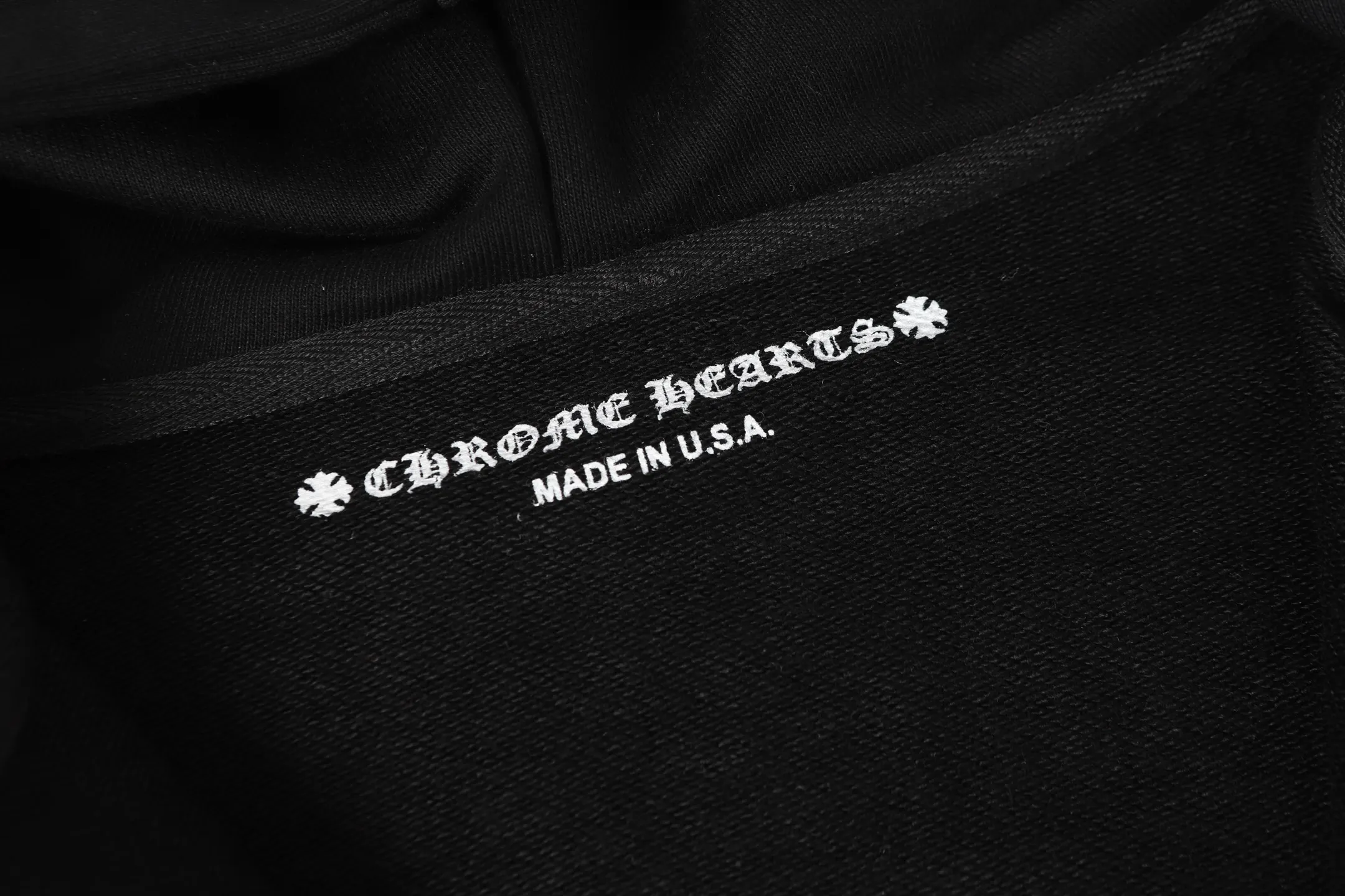 P240 #K27 cross-border model. If you are pursuing quality, please do not place an order. -Chrome Hearts/Chrome Hearts Sanskrit printed zipper sweatshirt cardigan jacket -High weight, high density and high quality. The wool is soft, delicate and skin-friendly. It feels soft and silky. It has excellent warmth and skin-friendly properties. S M L XL